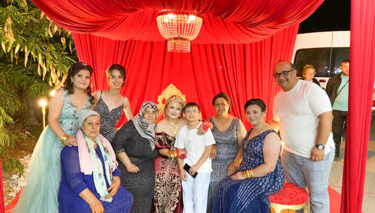 Sinem ile Soner’e mutluluklar