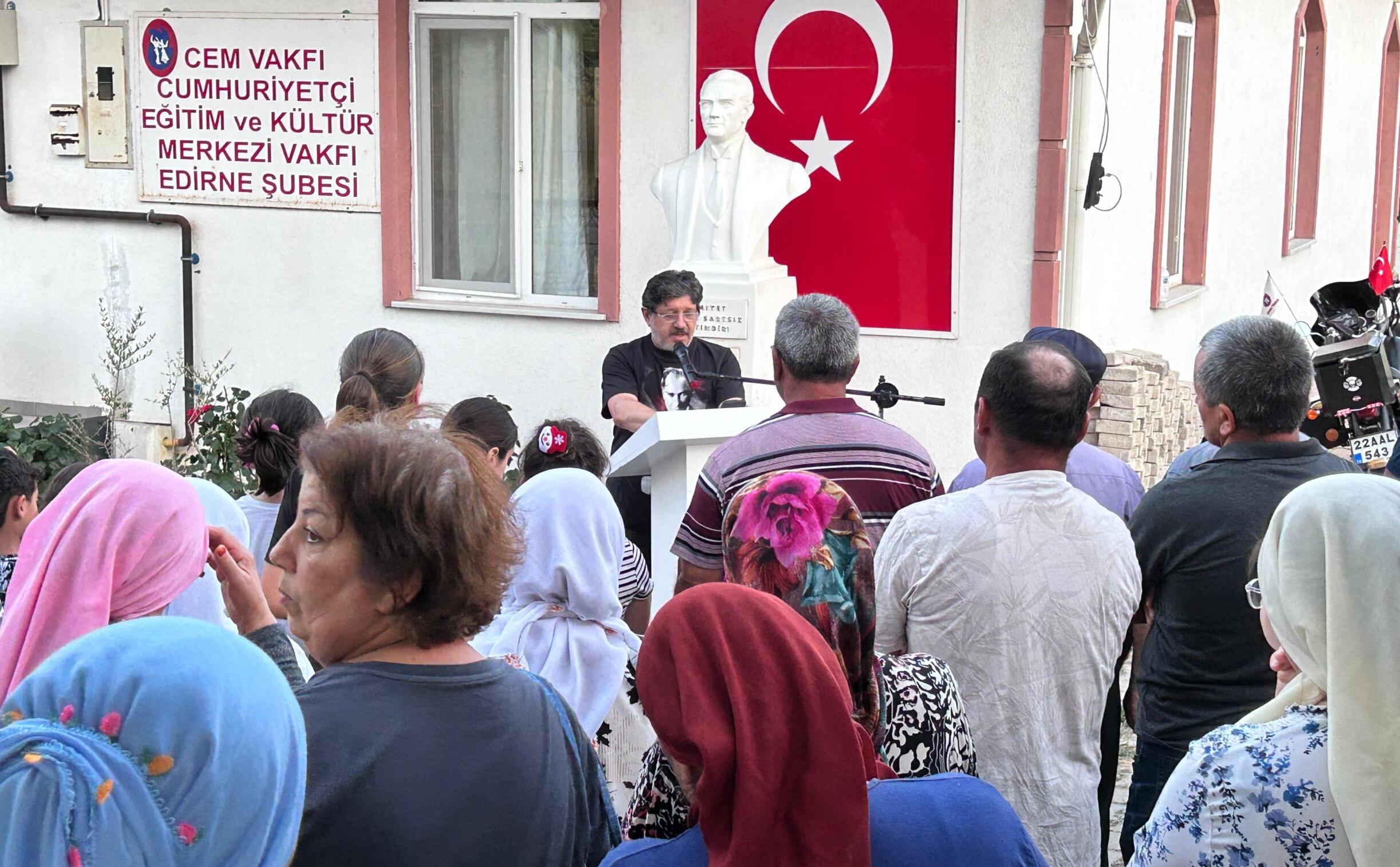 ‘Madımak olayına sebep olanları kınıyoruz’