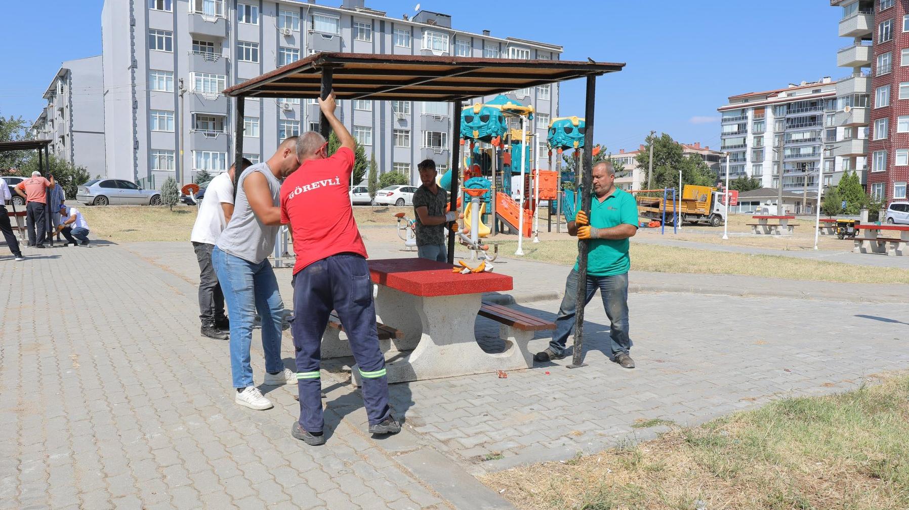 “Beton atmak yerine çocuklara gölgelik sağlayın”