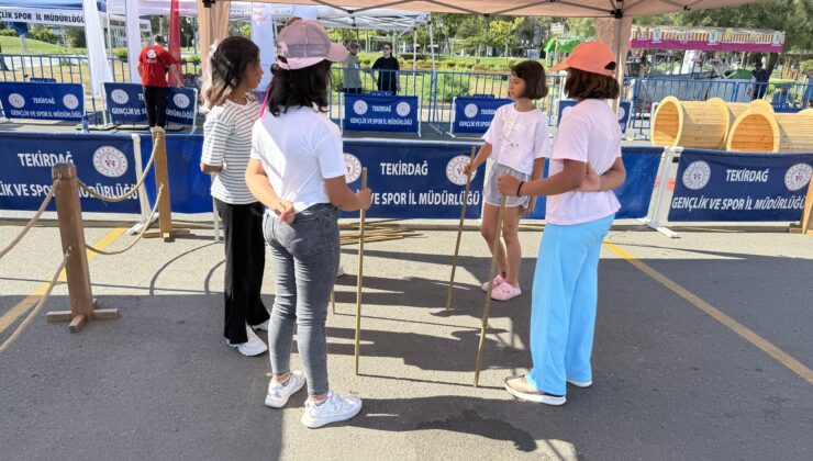 Geleneksel Oyunlar TIR’ı çocuklarla buluştu