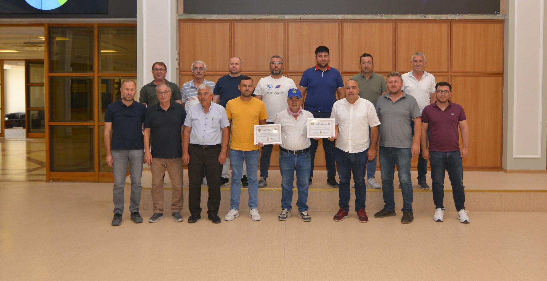 İlk ayçiçek 30 liradan satıldı
