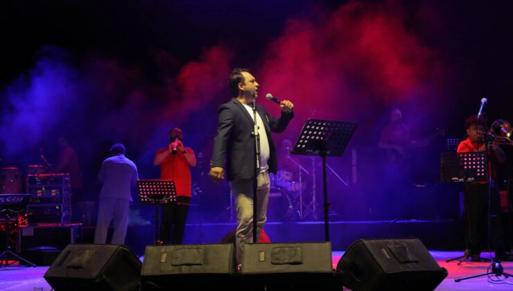 Kırkpınar’da müzik ve dansla dolu gece