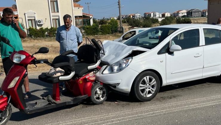 Otomobil elektrikli bisiklete çarptı