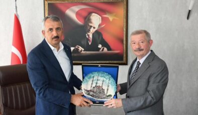 Vali Sezer’den hayırlı olsun ziyareti