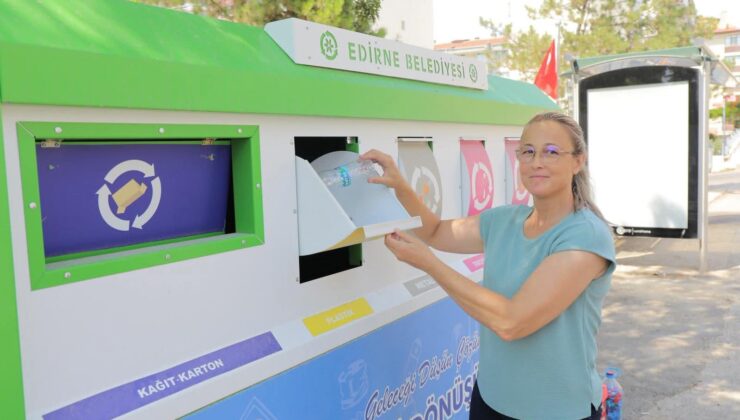 Mahallelere mobil atık merkezi