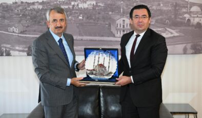 Vali Sezer’den Başsavcı Sarıca’ya ziyaret