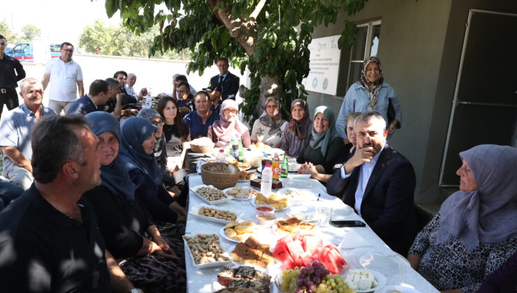 Üreticilerle buluştu