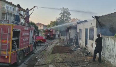 Hasköy’de korkutan yangın