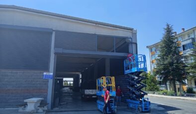 Yeni pazarın bozuk kepengi onarıldı