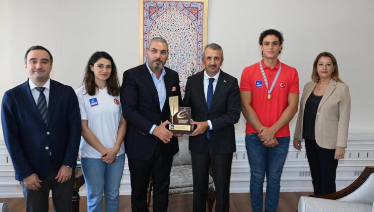 Dünya Şampiyonu Cevdet Ege Mutlu’dan ziyaret