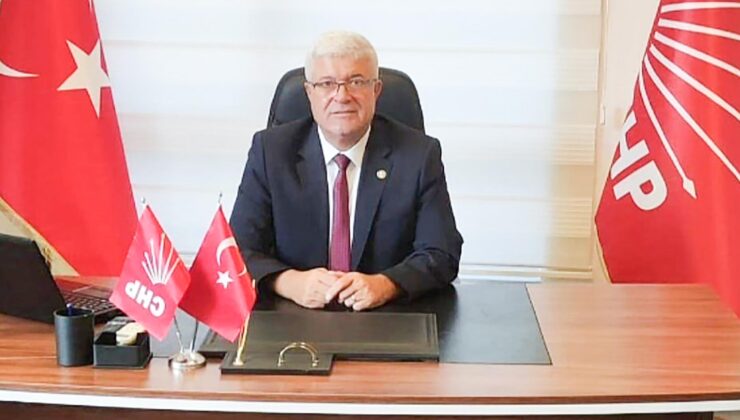 ‘Rozetini satan halkı da satar’