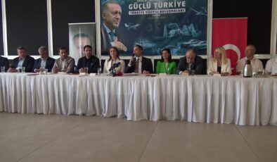 “AK Parti, çekim merkezi olmaya devam edecektir”