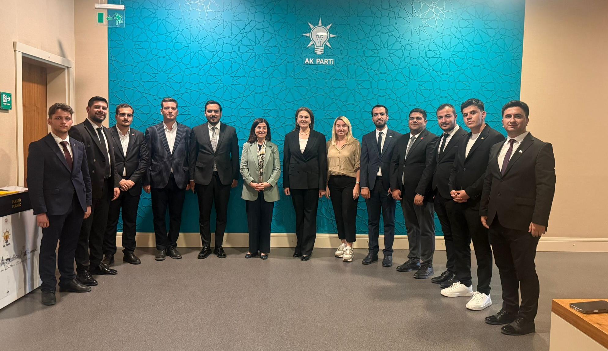Edirneli gençler Cumhurbaşkanı Erdoğan ile buluştu