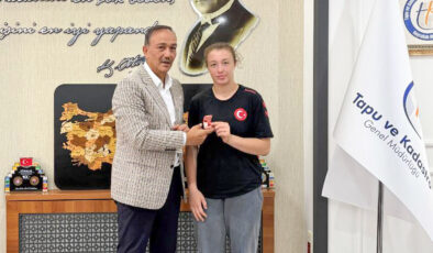 Dünya Şampiyonu Eylem Engin’den ziyaret