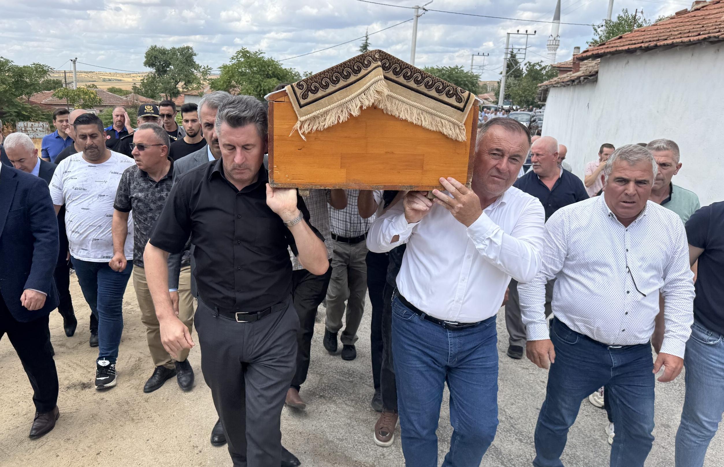 Gümüşhane Valisi Baruş’un acı kaybı