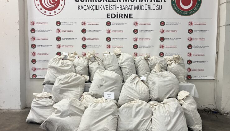 Kapıkule 245 kilo 932 gram esrar ele geçirildi