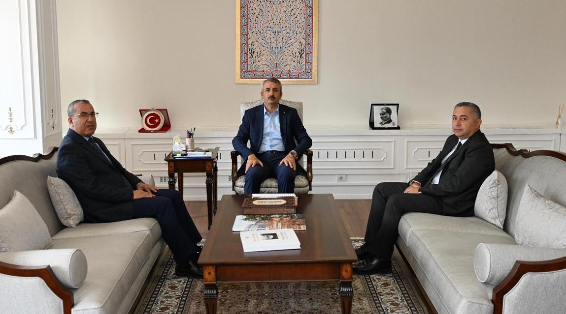 Topçu’dan Vali Sezer’e ziyaret