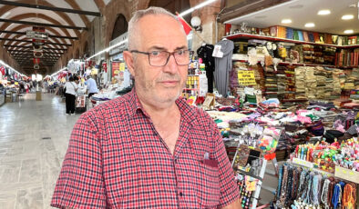 Arasta’da işler kesat