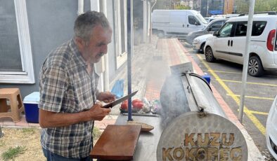 Kokoreç zamma doymuyor