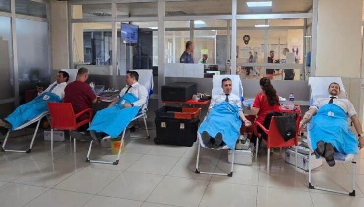 Adliye personeli kan verdi