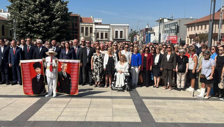 CHP 102 yaşında
