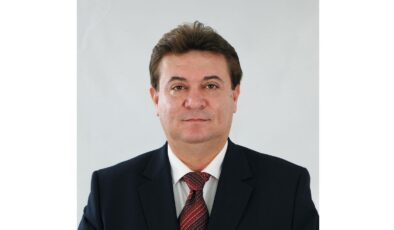 ‘Siyasetin gündeminde koltuk hesapları var’
