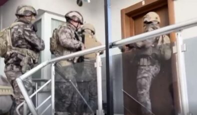 Firariler bağ evinde yakalandı