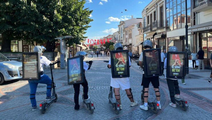 İYİ Parti’den ilginç reklam