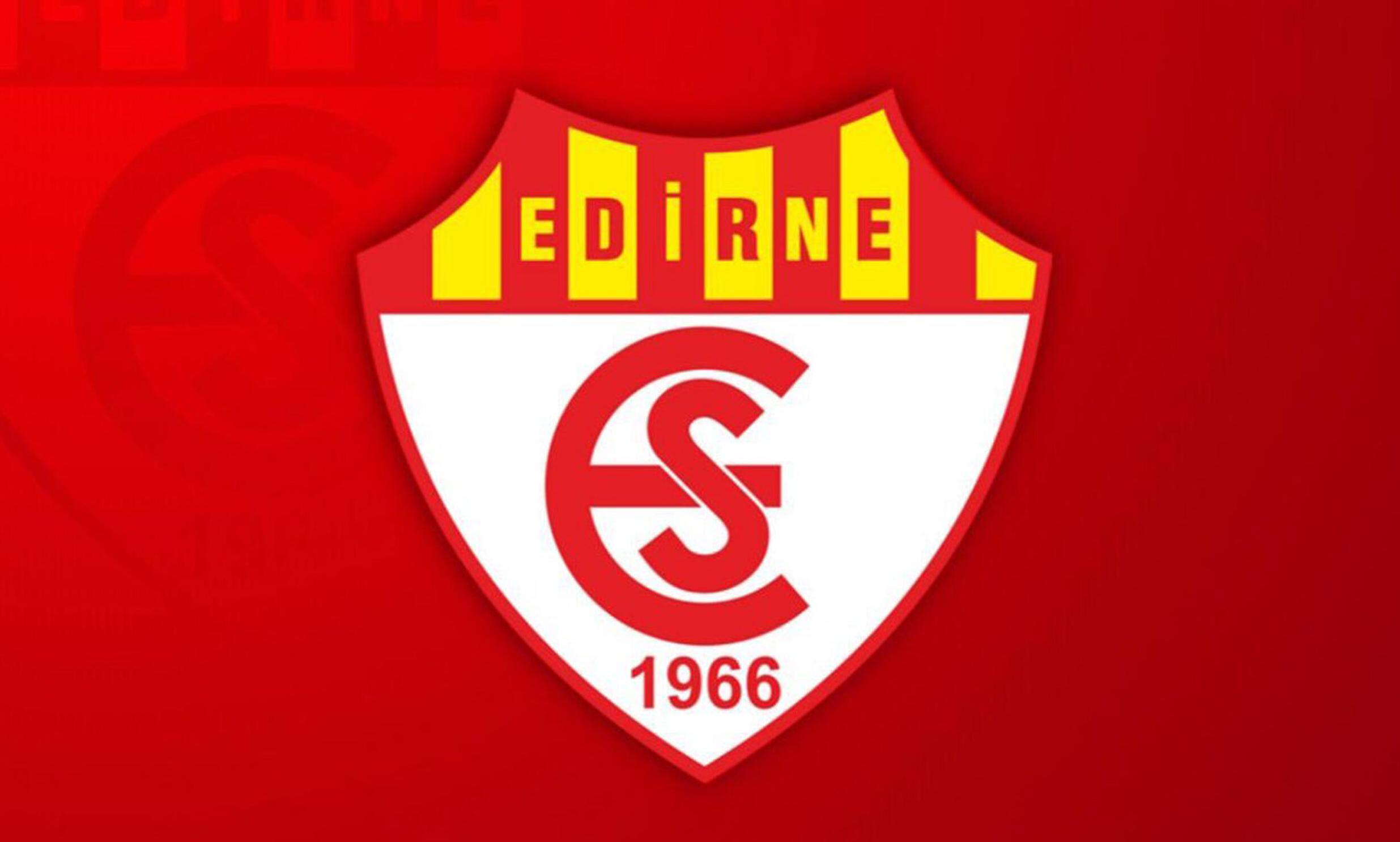 Edirnespor havlu attı