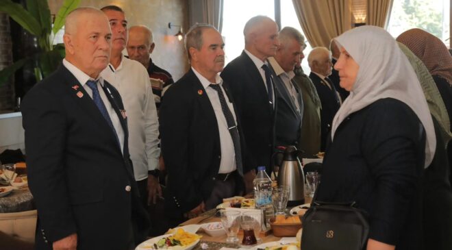 Gaziler kahvaltıda buluştu