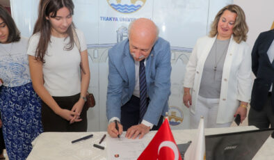 İlk kayıtlar Rektör Hatipler’den
