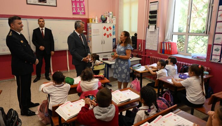 Vali Sezer’den İnönü İlkokuluna ziyaret