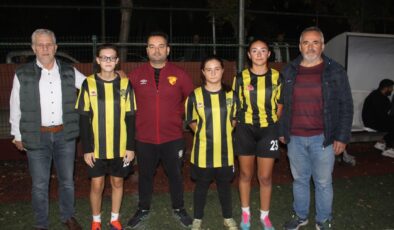 Kadın futbolu tek çatı altında