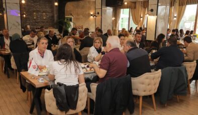 Meclis üyeleriyle kahvaltı