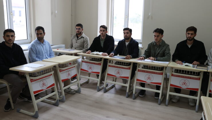Dini İhtisas Merkezi mezunlarını verecek