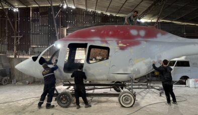 Kaporta boyacısı helikopter maketi üretecek