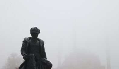 Selimiye siste kayboldu