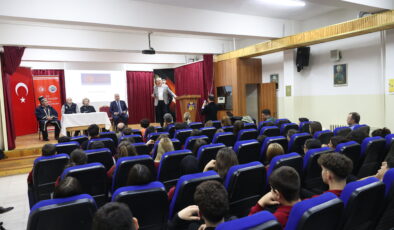 Ahiler öğrencilerle buluştu