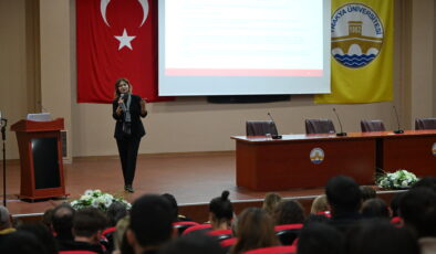 T.Ü’de akademik yıl açılış dersi ‘Gazze’