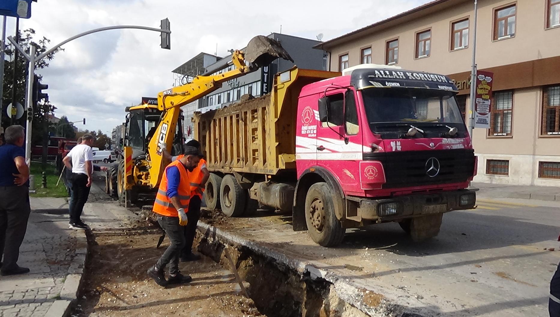 Altyapı sorunu tarihe gömülüyor!