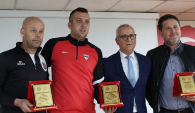 Amatör Lig plaket töreni düzenlendi