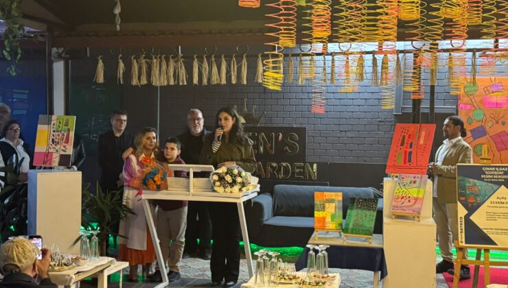 Küçük ressamdan büyük sergi 