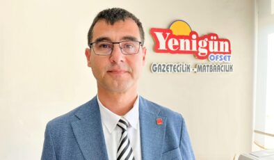 ‘Cumhuriyetimizi demokrasiyle taçlandıracağız’