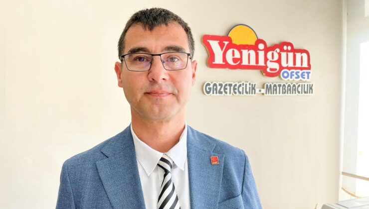 ‘Cumhuriyetimizi demokrasiyle taçlandıracağız’