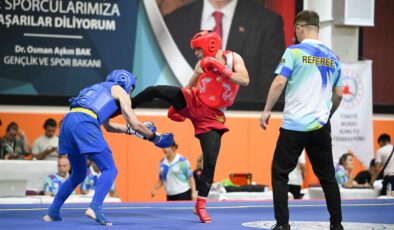 ‘Emekliler kahvede oturmasın wushu yapsın’