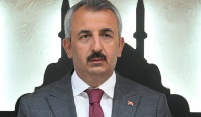 ‘Muhtarlar en güçlü gönül köprüsüdür’