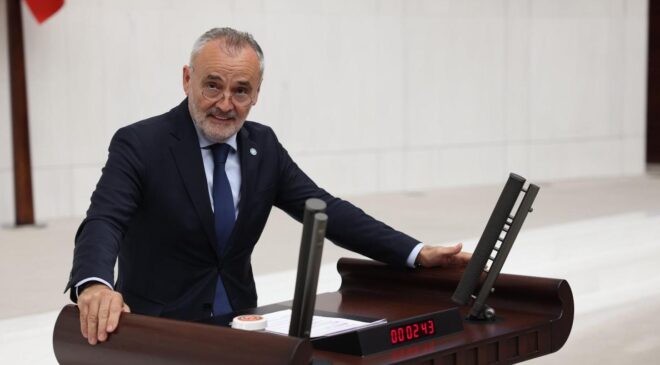 ‘Restorasyon değil kültürel tahribat!’