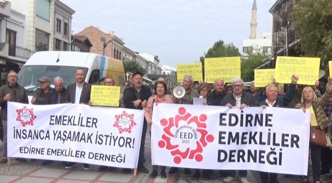 ‘Emekli açlıktan sürünüyor’
