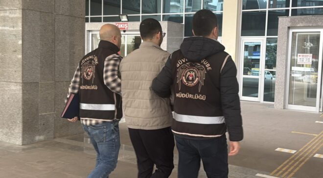 İmam cübbeli şüpheli serbest