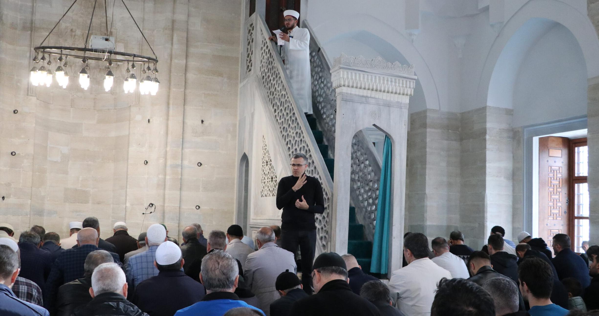 İşaret diliyle hutbe